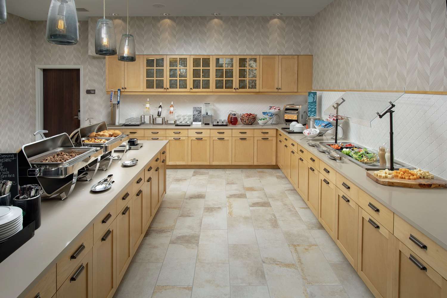 Фото Homewood Suites by Hilton Austin Downtown