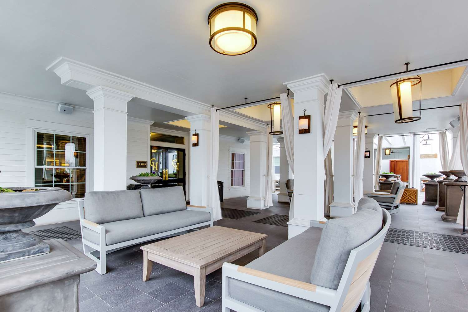 Фото The Campbell House Lexington, Curio Collection by Hilton