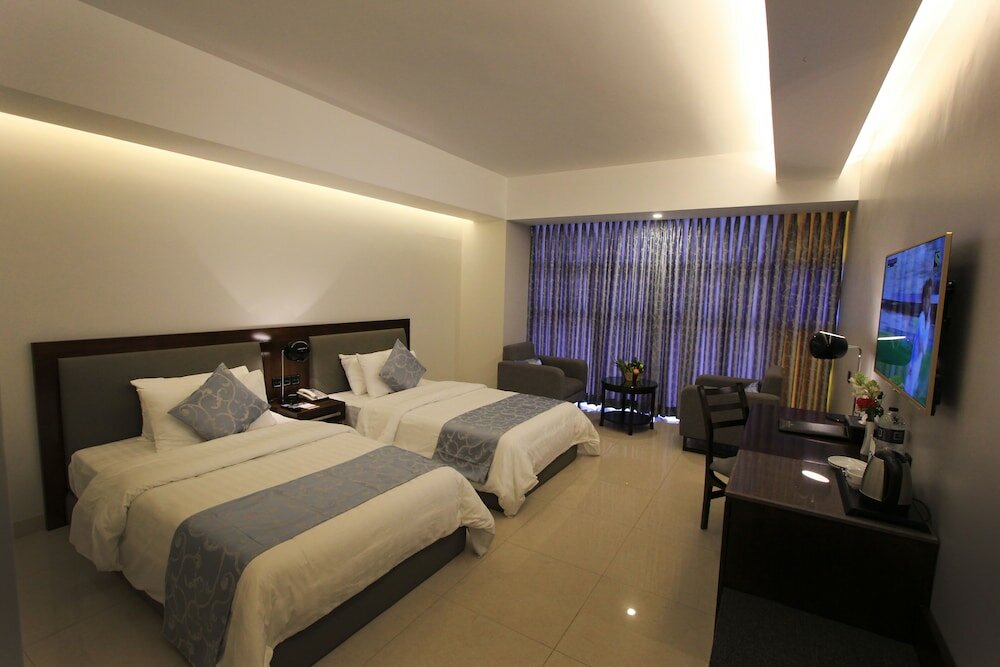 Фото Sky City Dhaka