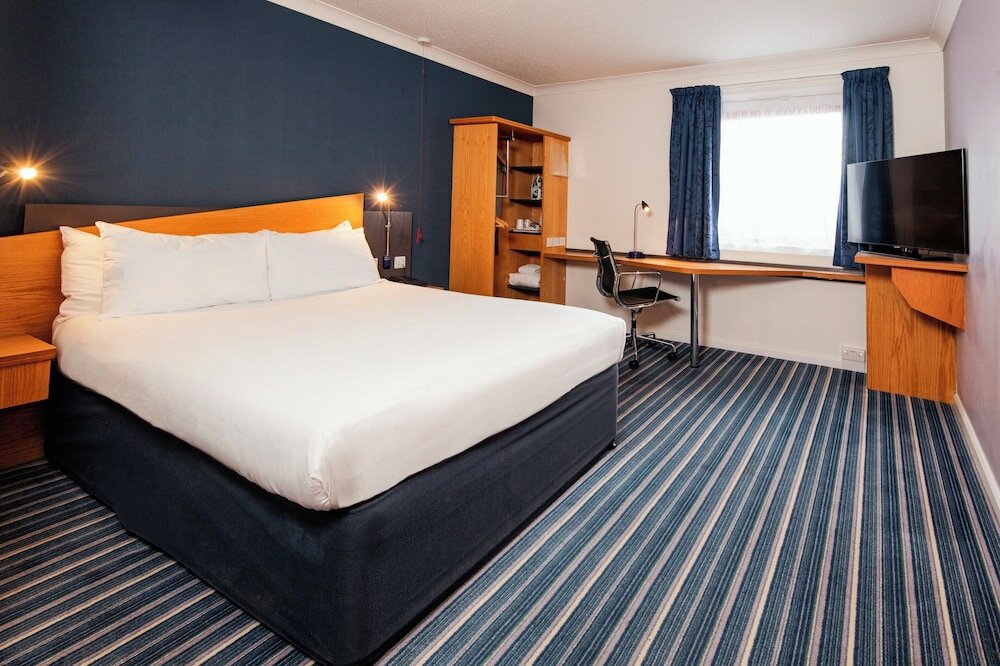 Фото Holiday Inn Express Bristol City Centre by IHG