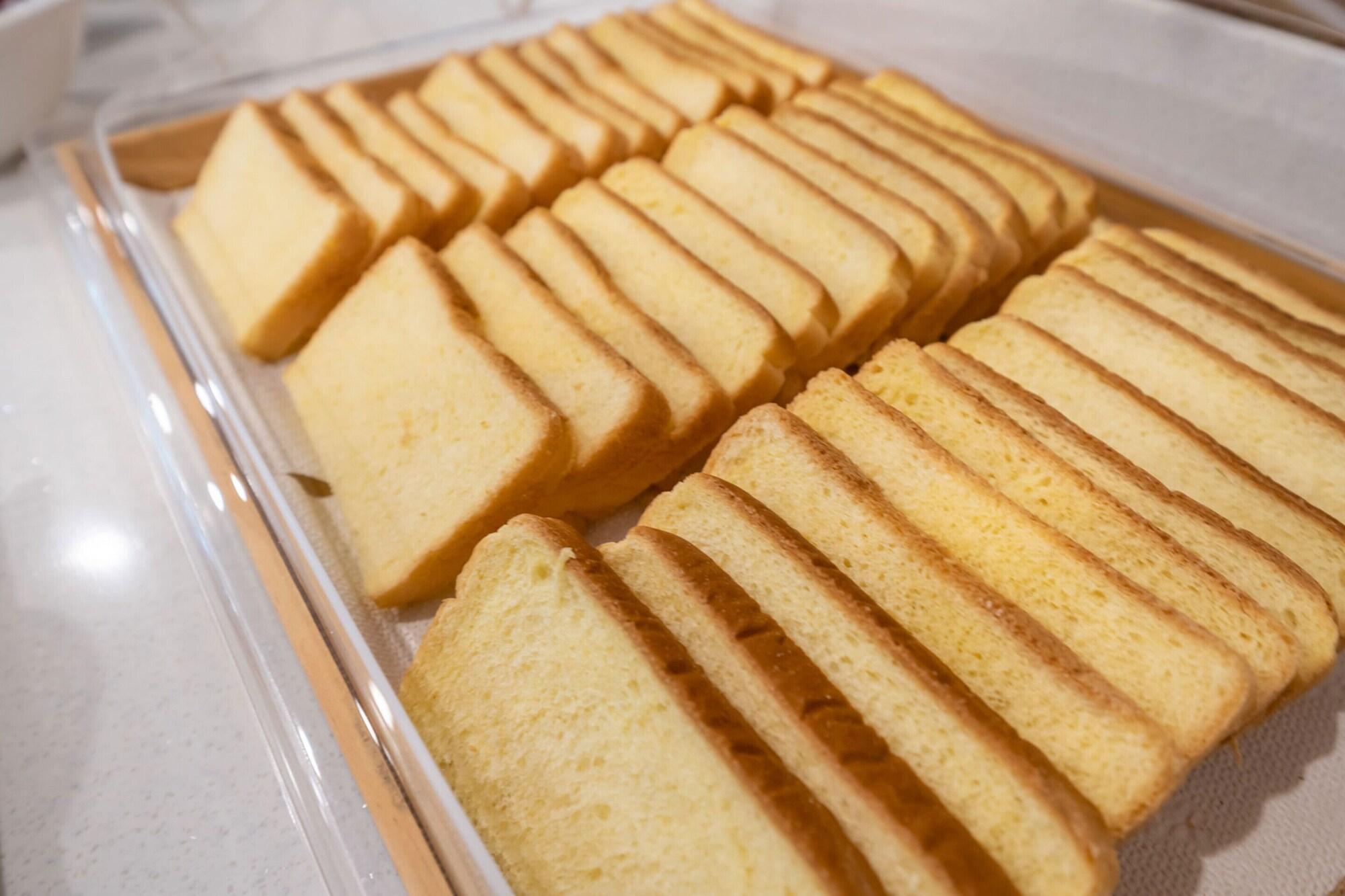 Фото Aroomi Hotel