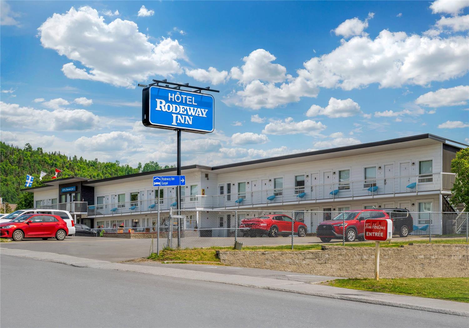 Фото отеля 3