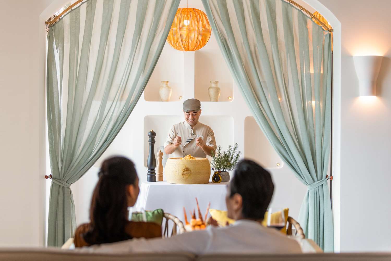 Фото La Festa Phu Quoc Curio Collection by Hilton