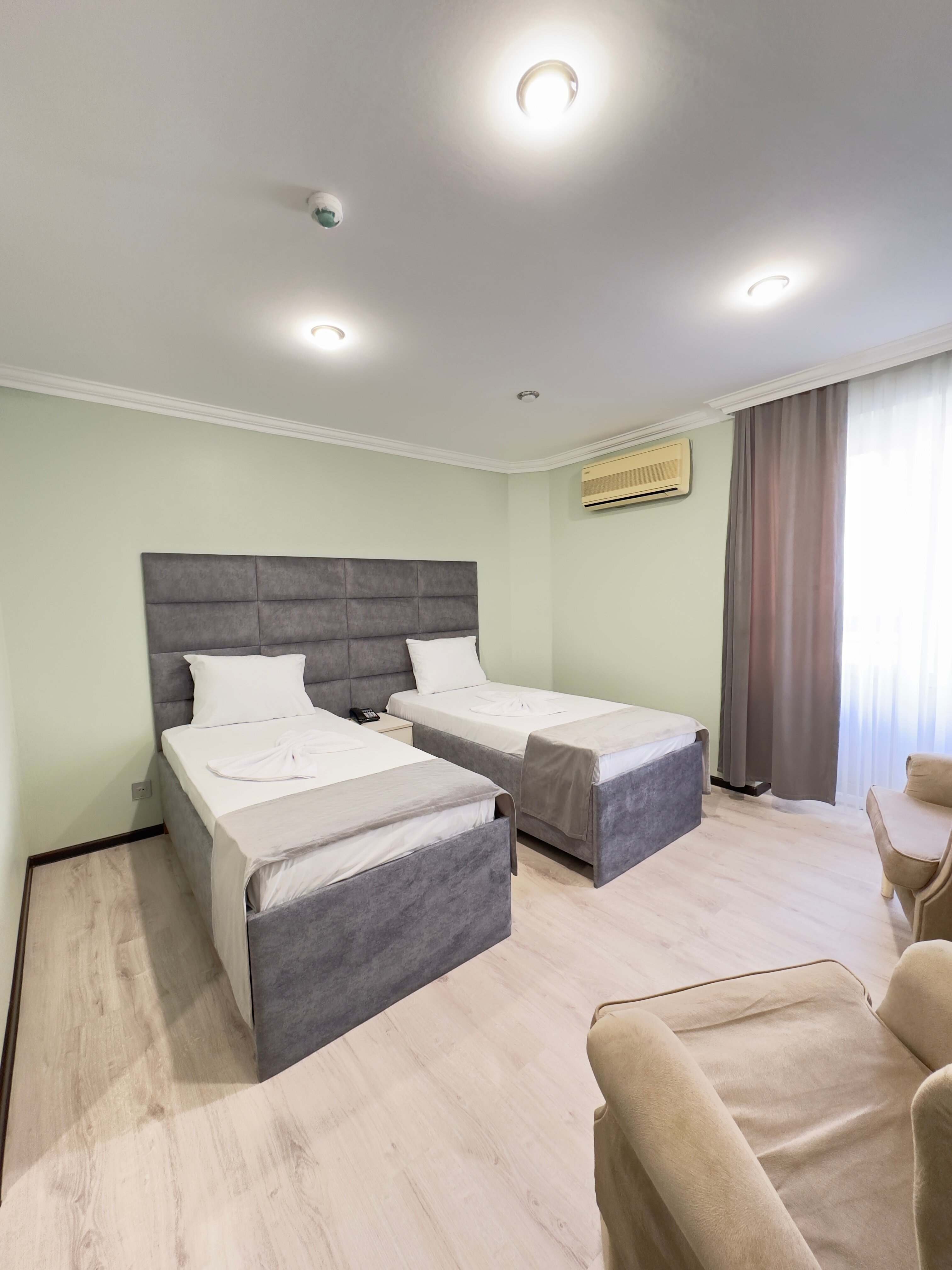 Фото Rosemary Inn Hotel