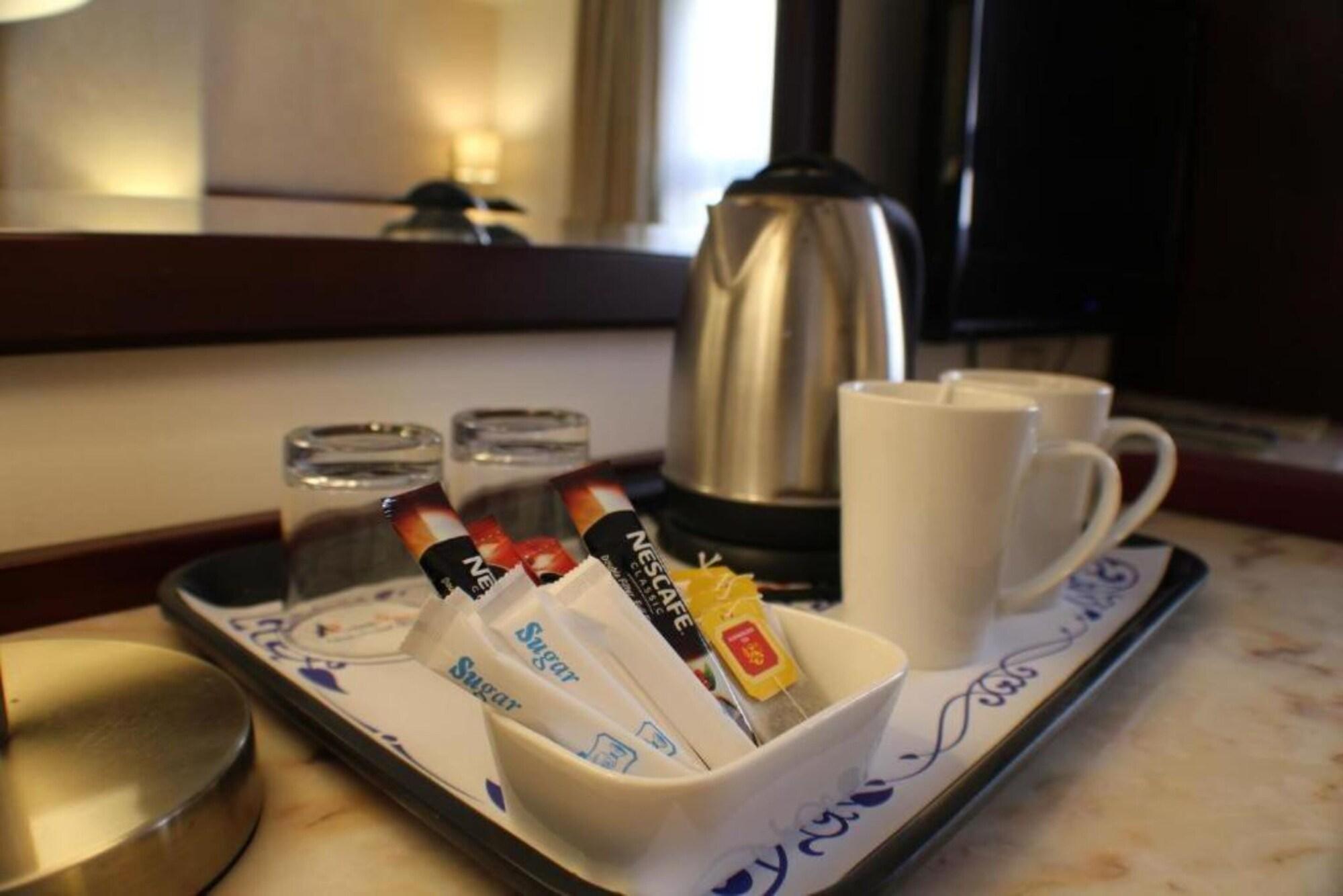 Фото Arena Hotel by Trend