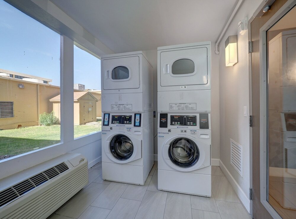 Фото Holiday Inn Express Corpus Christi Beachfront, an Ihg Hotel