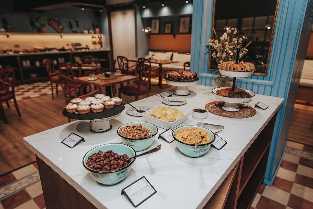 Фото Hotel Puerta del Sur