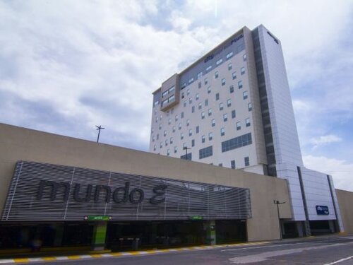 Гостиница City Express Plus by Marriott Mundo E в Штате Мехико