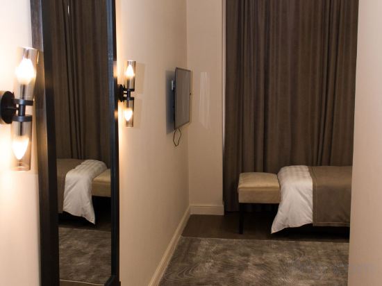 Фото Madison Ave Hotel Bishkek