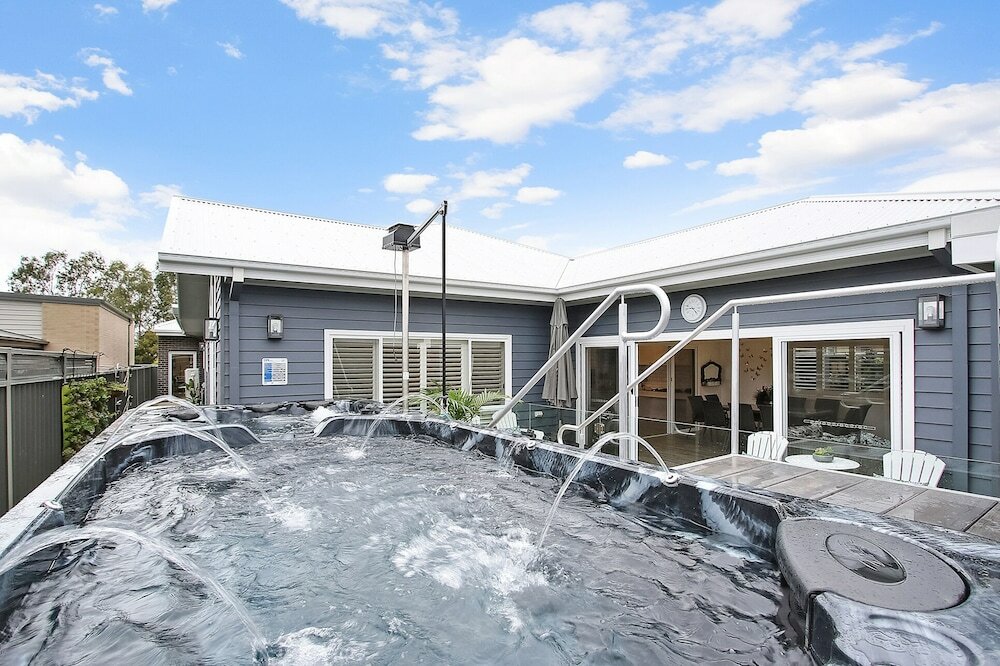 Фото The Silver Bull All Abilities