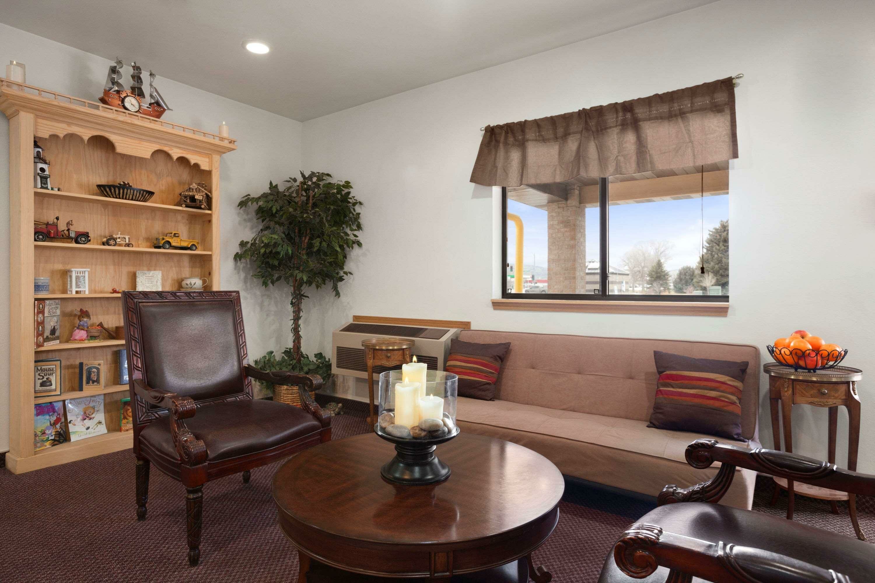 Фото Travelodge by Wyndham Elko Nv