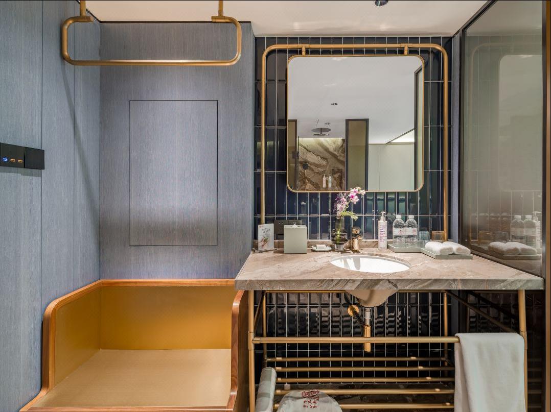 Фото Shanghai Donghu Hotel