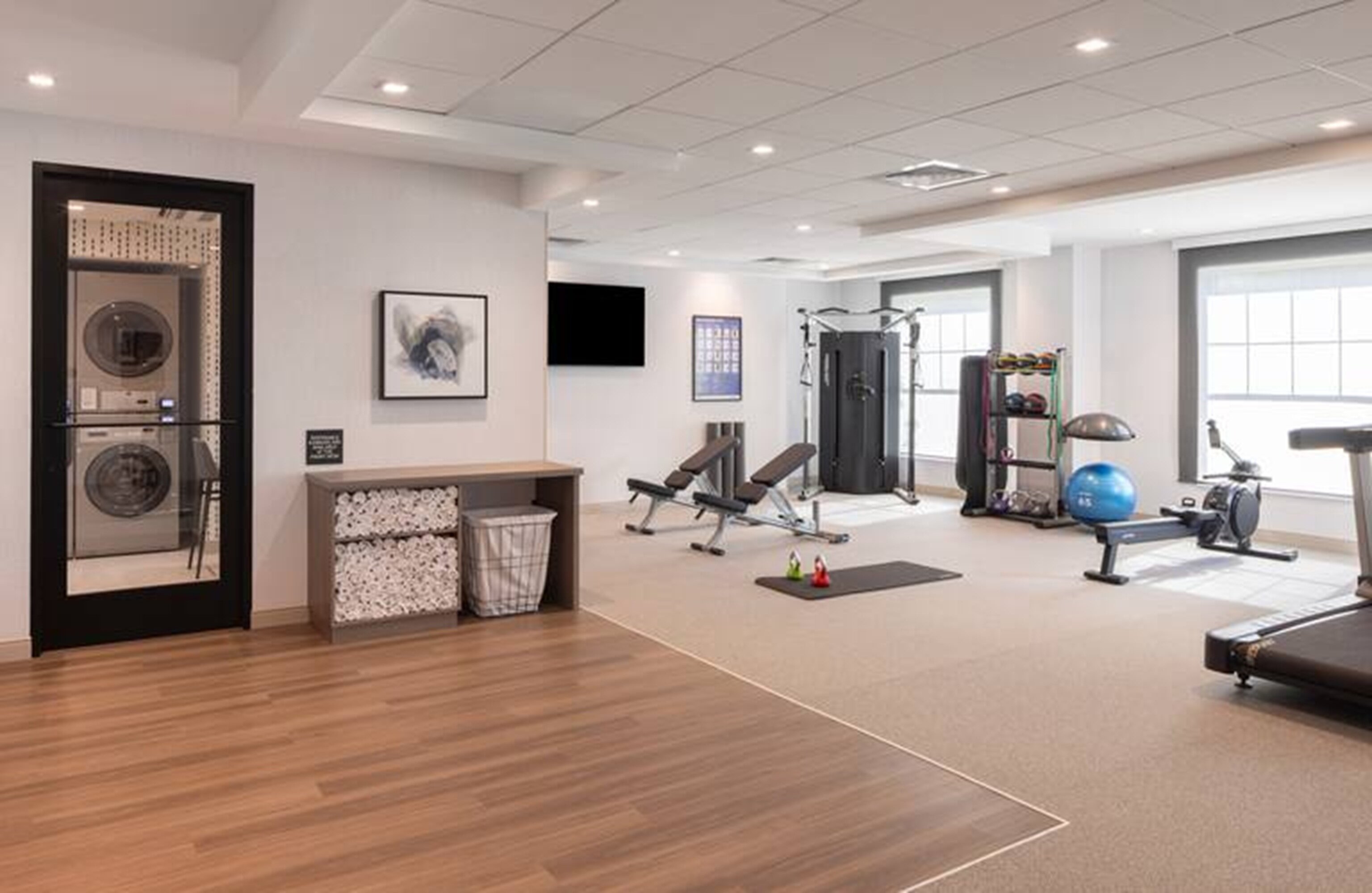 Фото Kittery Inn and Suites