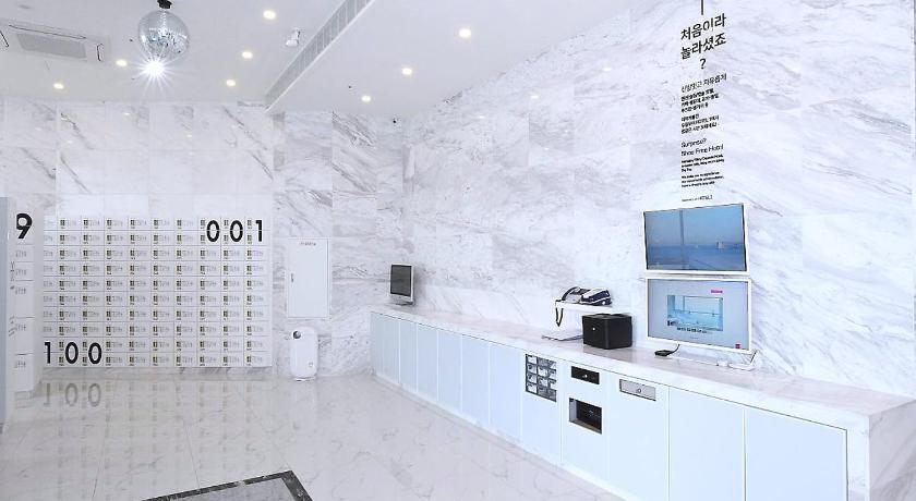 Фото Gwanganli Hotel 1