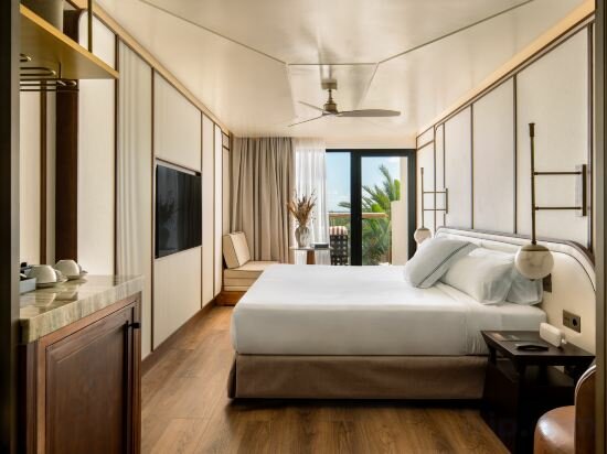 Фото Hard Rock Hotel Ibiza