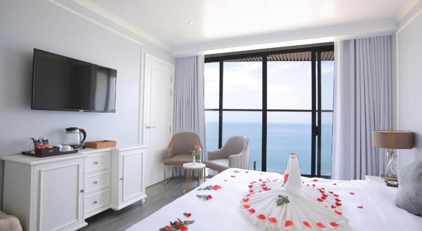 Фото La Vague Hotel