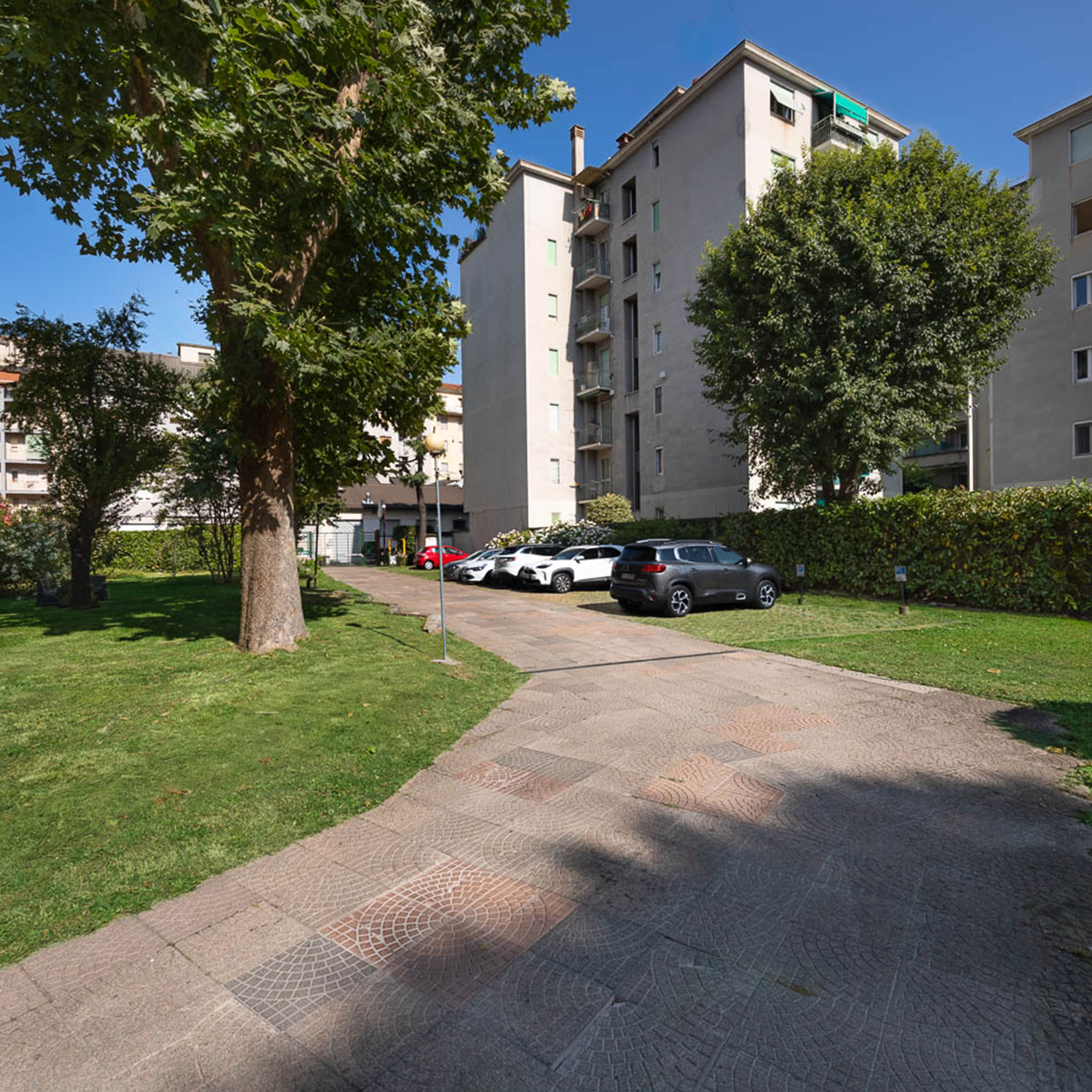 Фото iH Aparthotel Milano Argonne Park