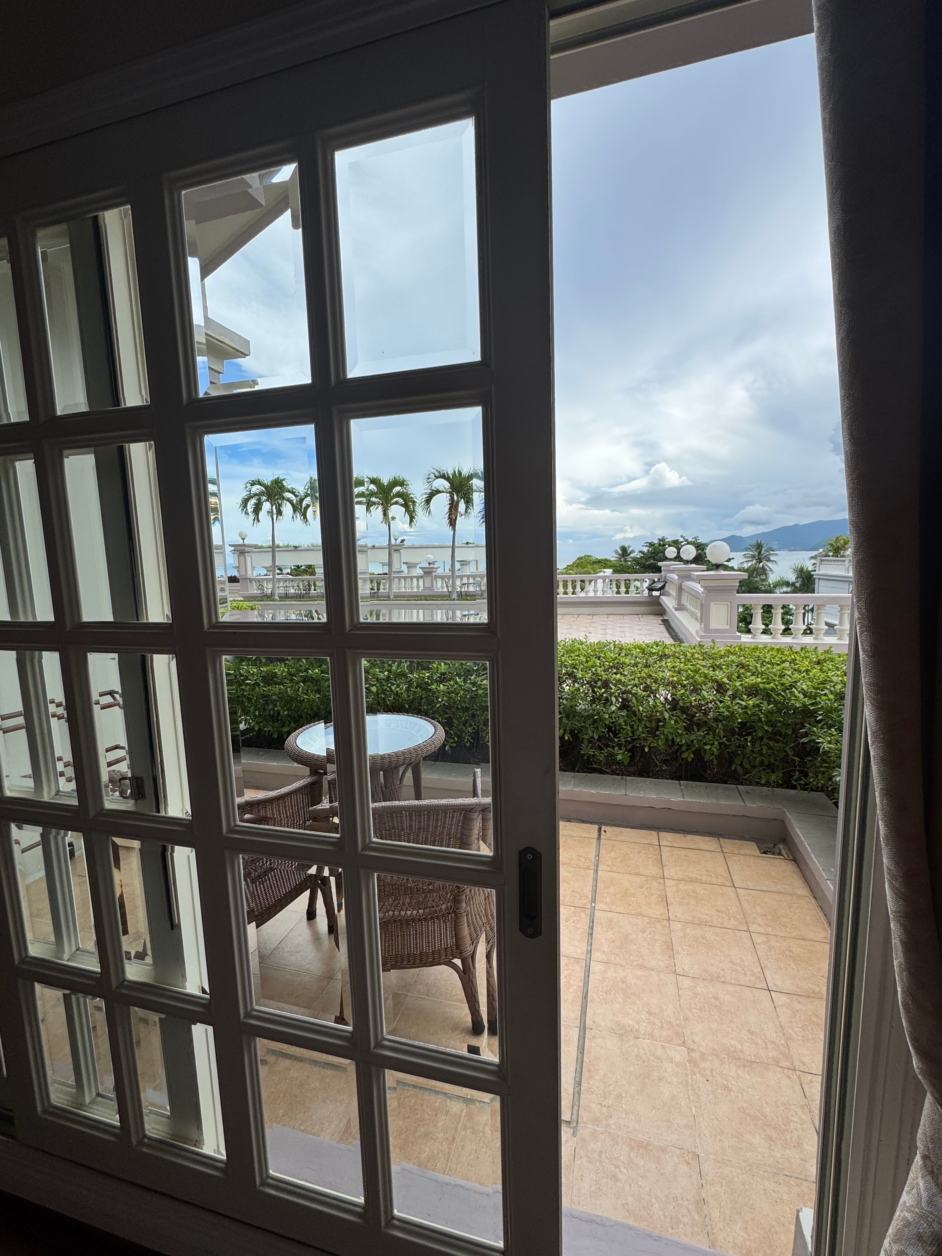 Фото Sunrise Nha Trang Beach Hotel & Spa