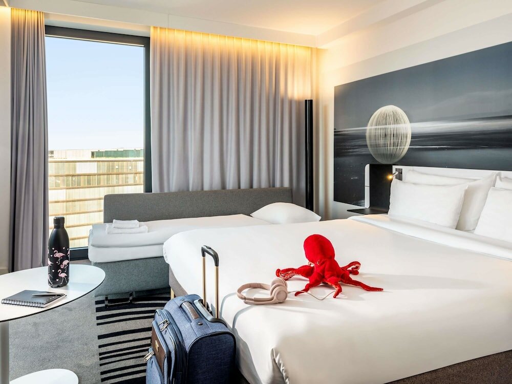 Фото Novotel Wien Hauptbahnhof