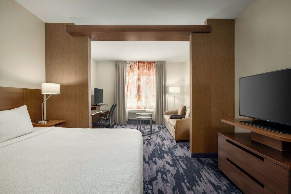 Фото Fairfield Inn & Suites by Marriott West Monroe