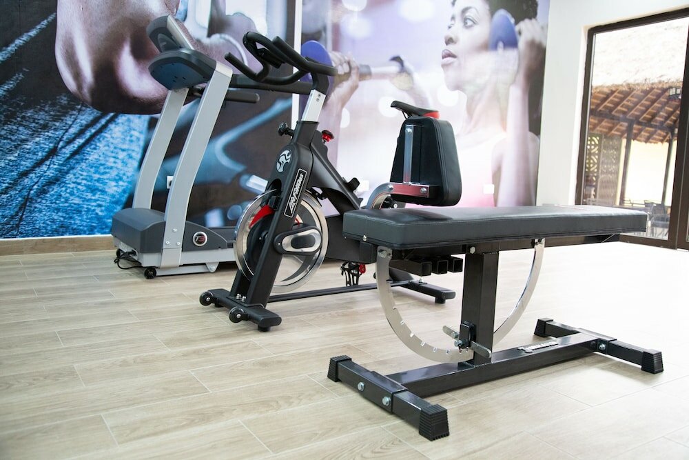 Фото Sunlodge Hotel