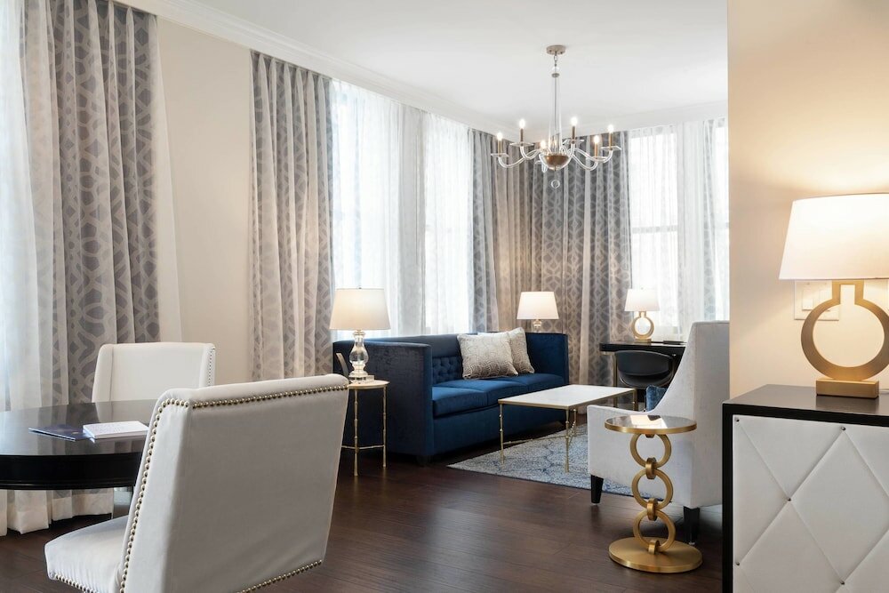 Фото Hotel Saint Louis, Autograph Collection