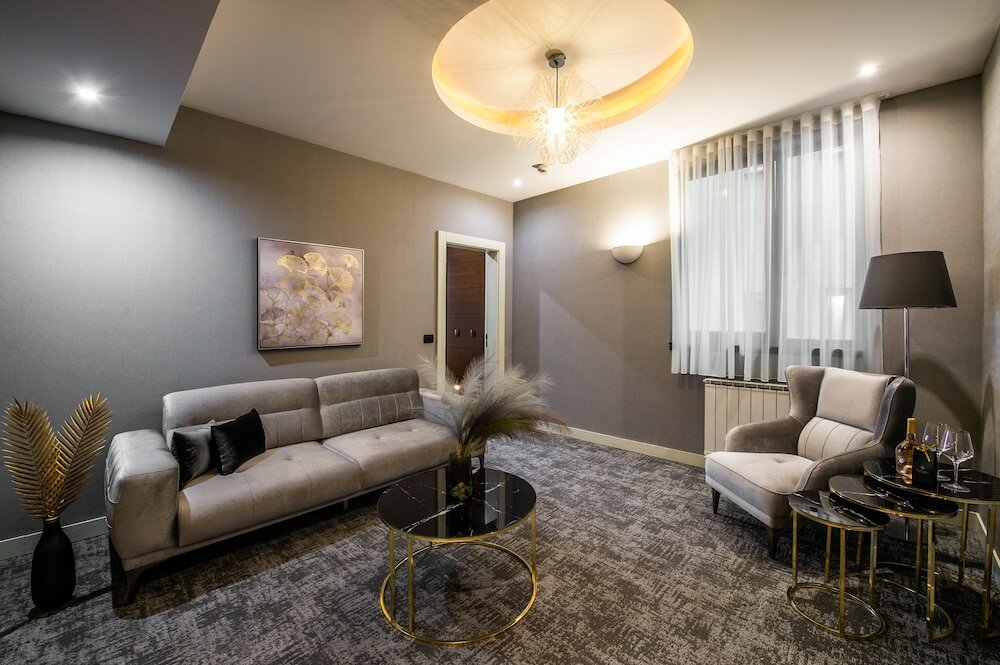 Фото Hotel Crystal