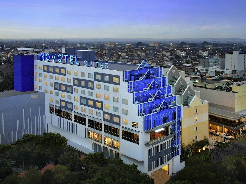 Фото Novotel Suites Yogyakarta Malioboro