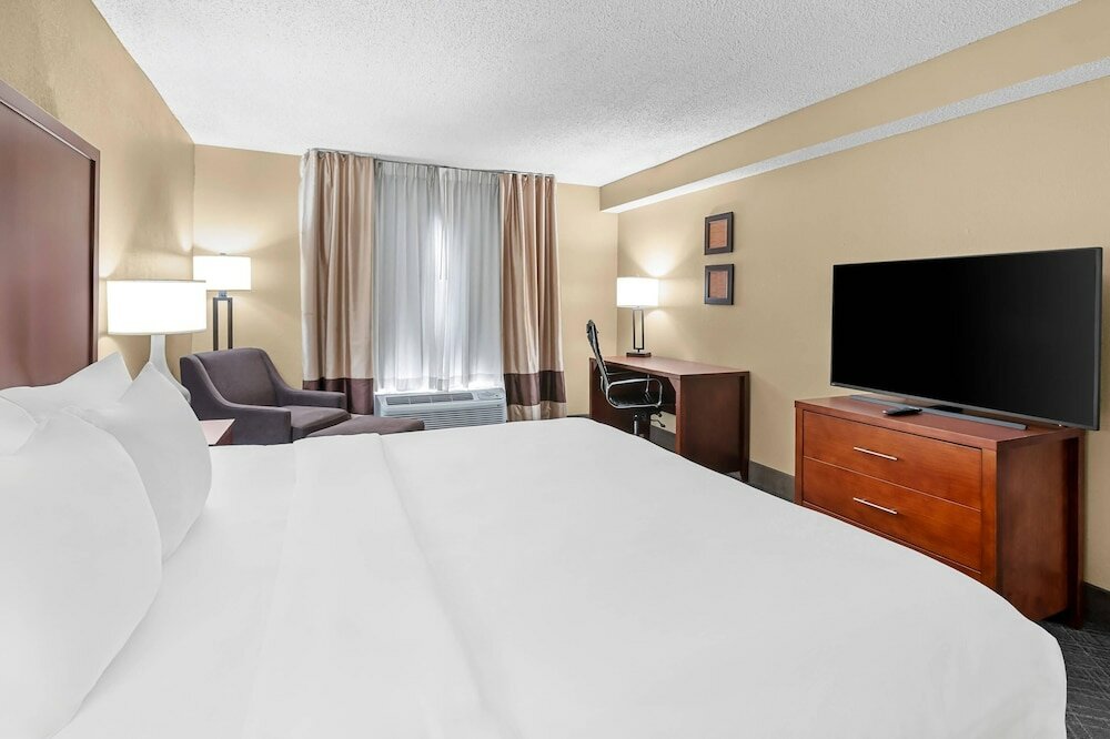 Фото Comfort Inn University Area