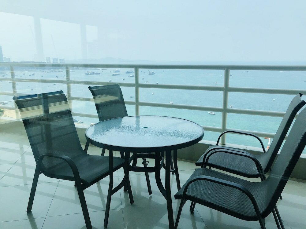 Фото View Talay 6 Condominium by Honey