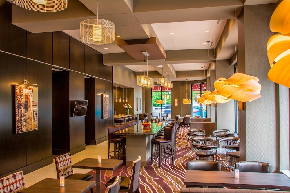 Фото Residence Inn by Marriott Charlottesville Downtown