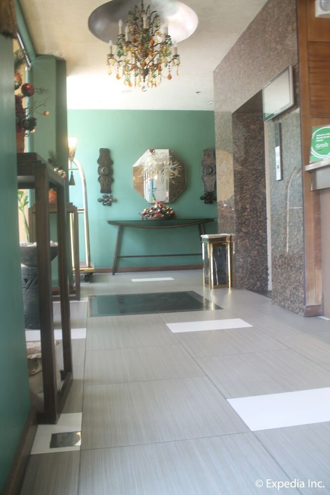 Фото Pearl Lane Hotel