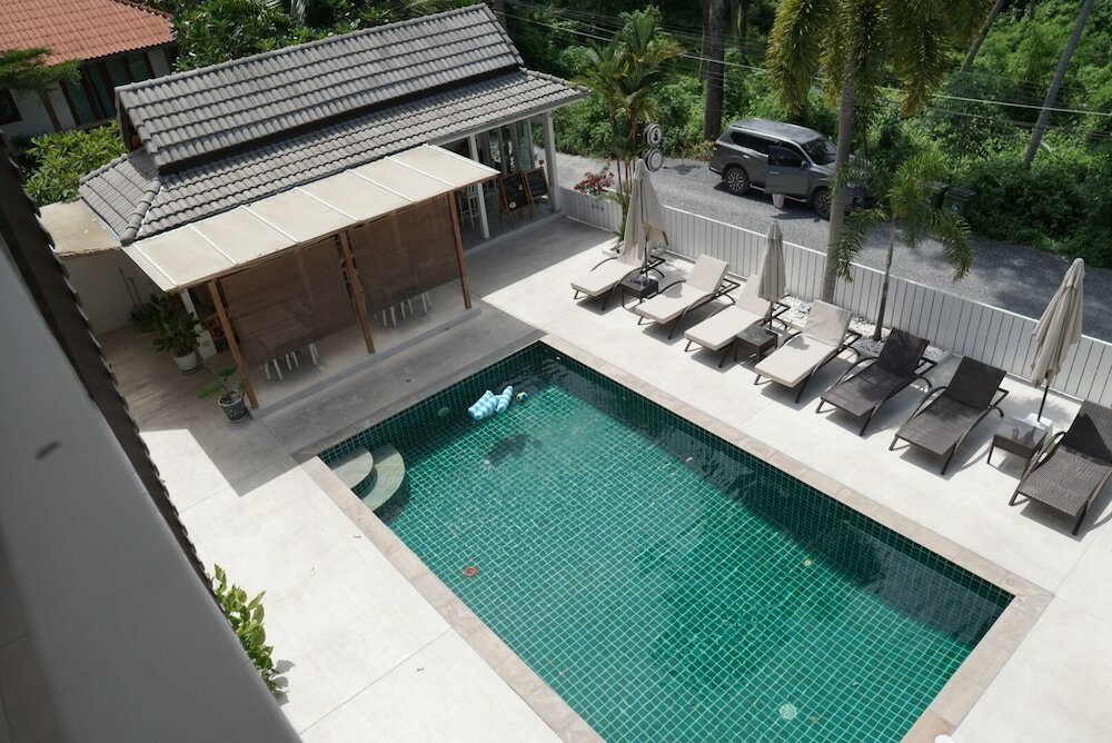 Фото Ampha Place Hotel