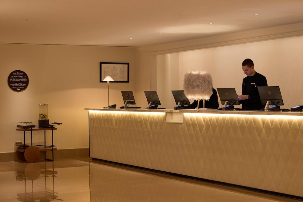Фото The May Fair, A Radisson Collection Hotel, Mayfair London