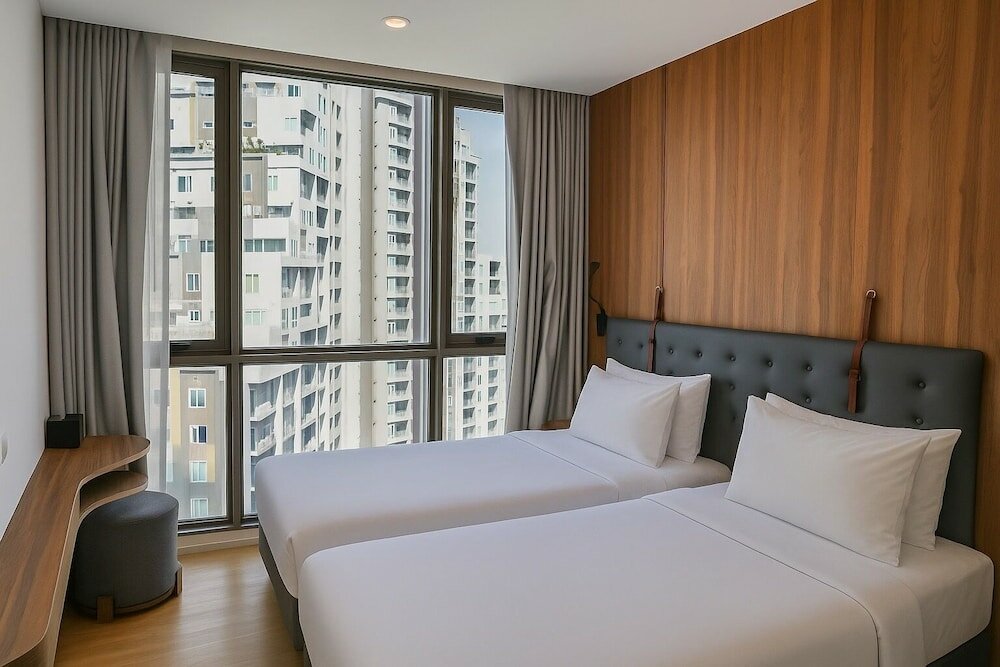 Фото Oakwood Suites Tiwanon Bangkok