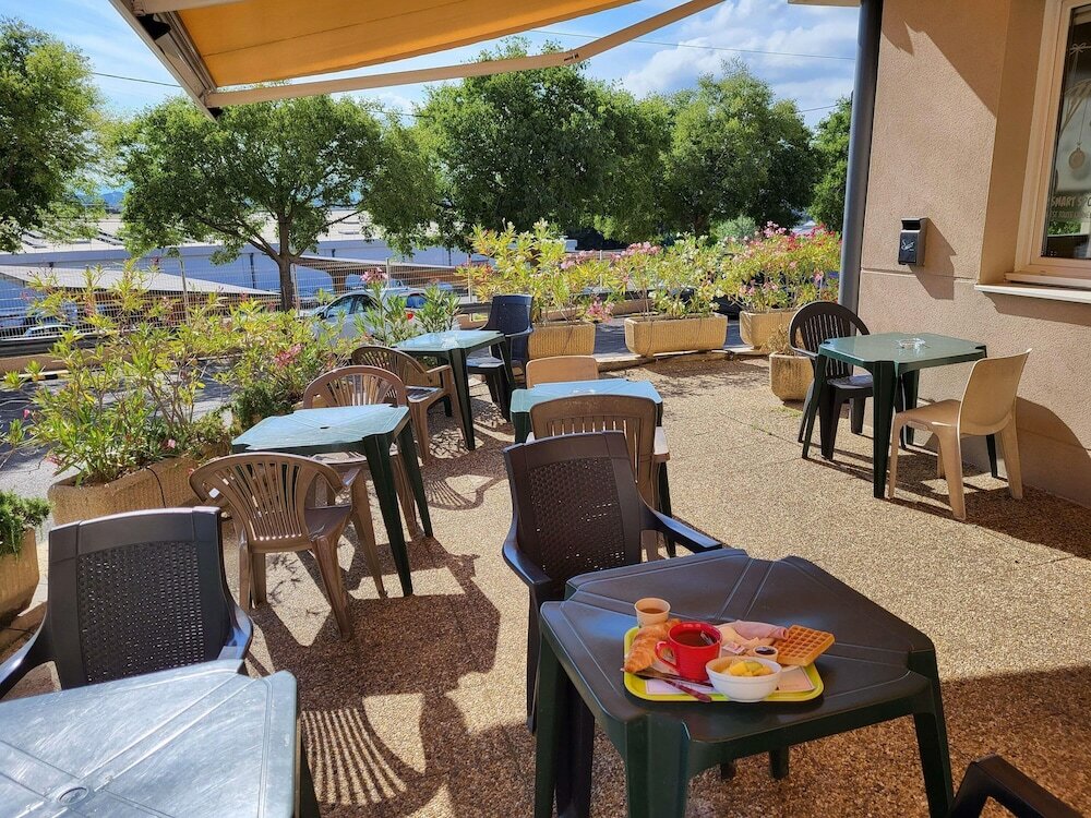 Фото ibis budget Marseille la Valentine