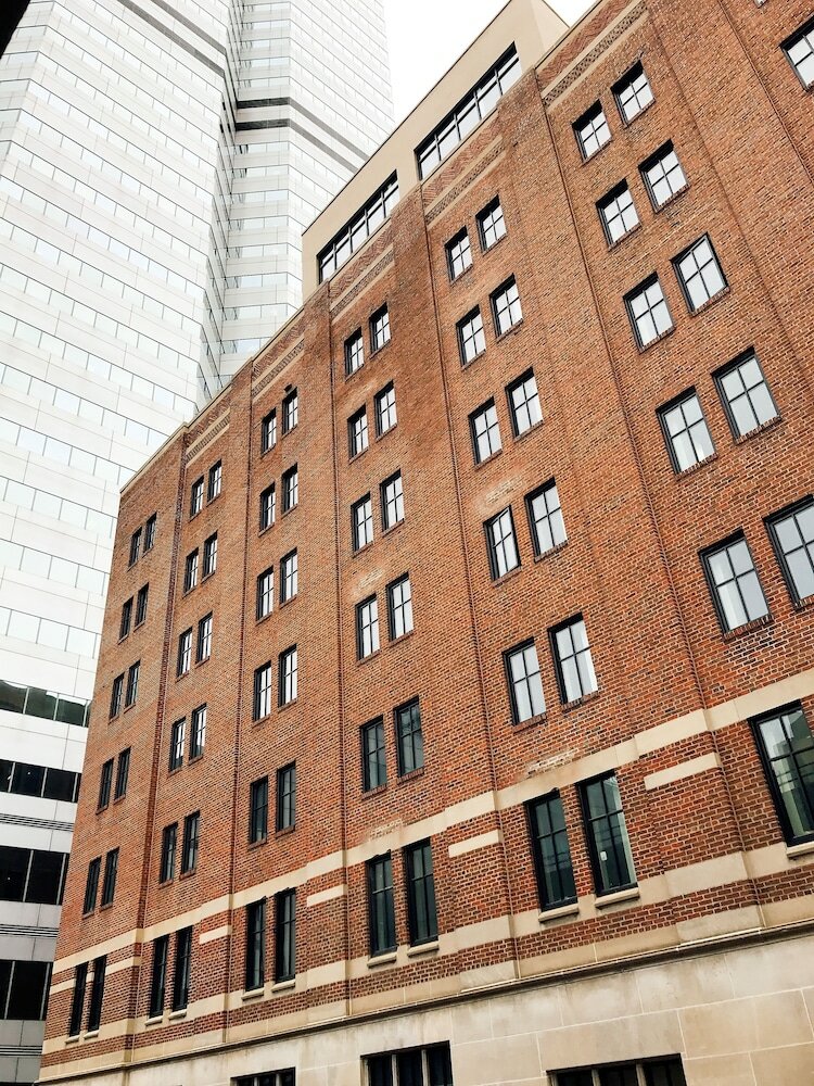 Фото Joinery Hotel Pittsburgh, Curio Collection by Hilton