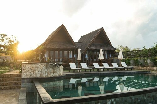 D'Byas Beach Club and Villa