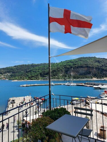 Гостиница Torre Porto Venere в Портовенере