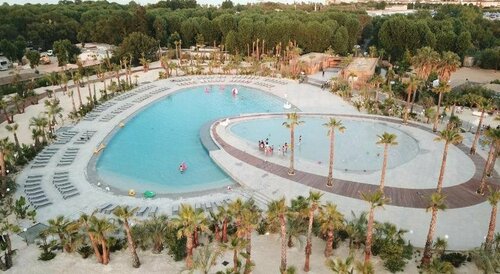 Гостиница Les Prairies de la Mer в Гриме