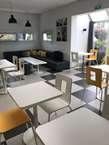 Гостиница Hôtel Première Classe Rennes Sud в Сессон-Севинье