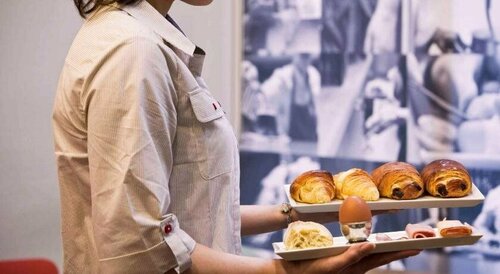 Гостиница Ibis Provins в Провене