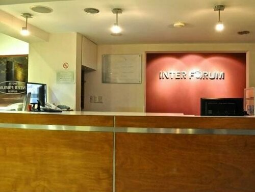 Гостиница Interforum Express в Леоне