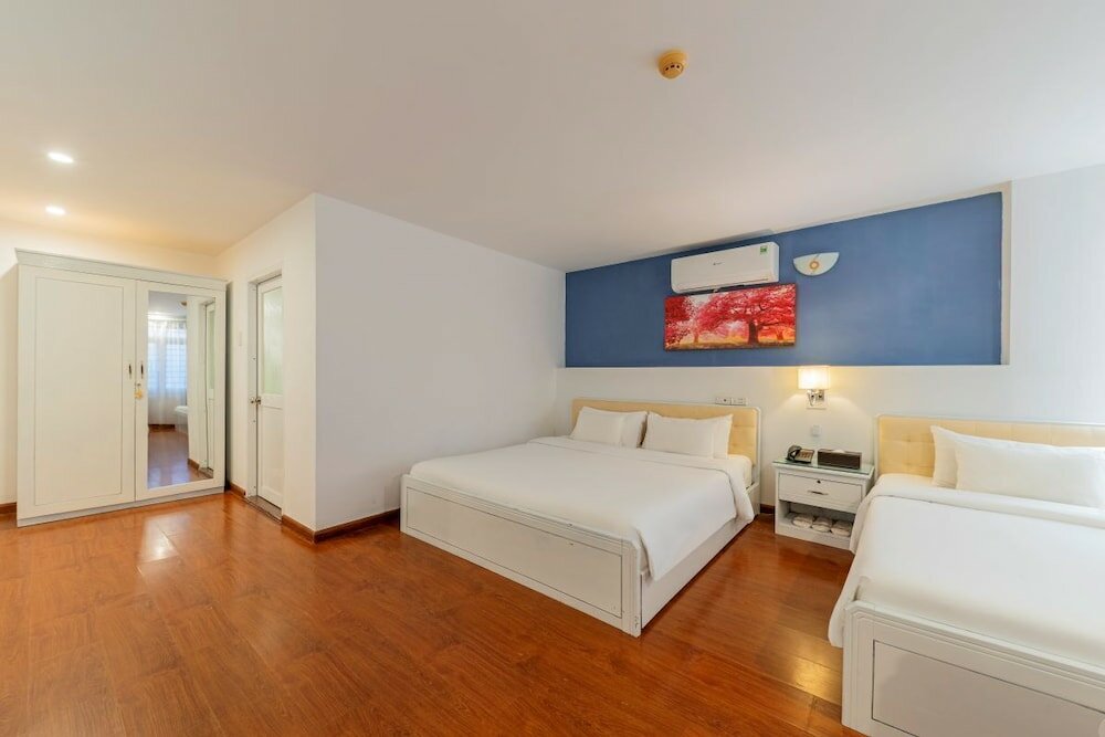 Фото A25 Hotel - 137 Nguyen Du Dn