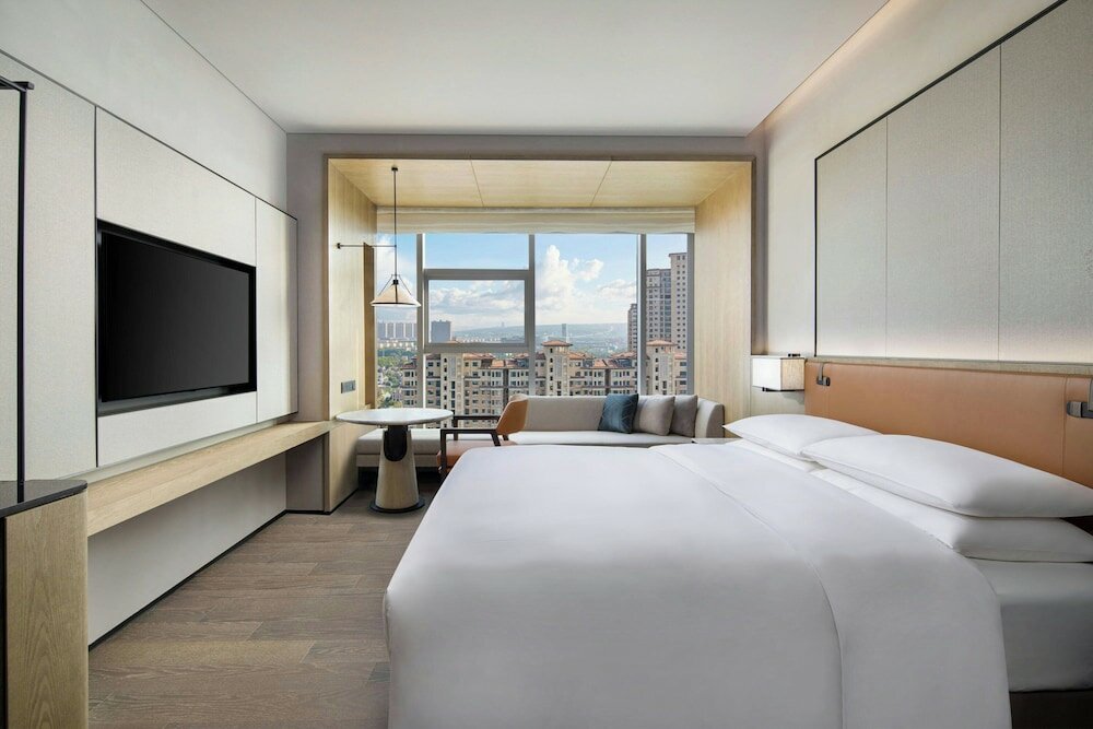 Фото Courtyard by Marriott Luoyang