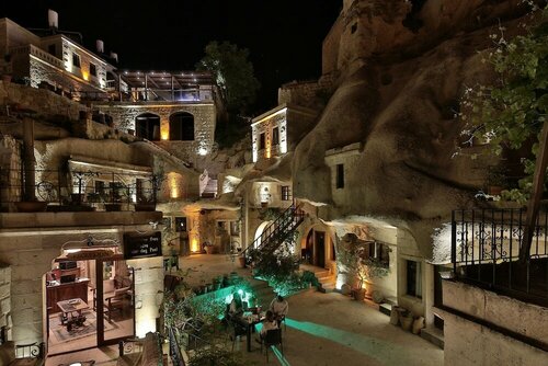 Гостиница Shoestring Cave House в Невшехире