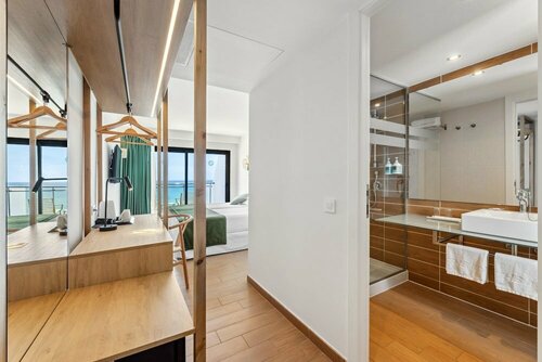 Гостиница Thb Lanzarote Beach в Коста-Тегисе