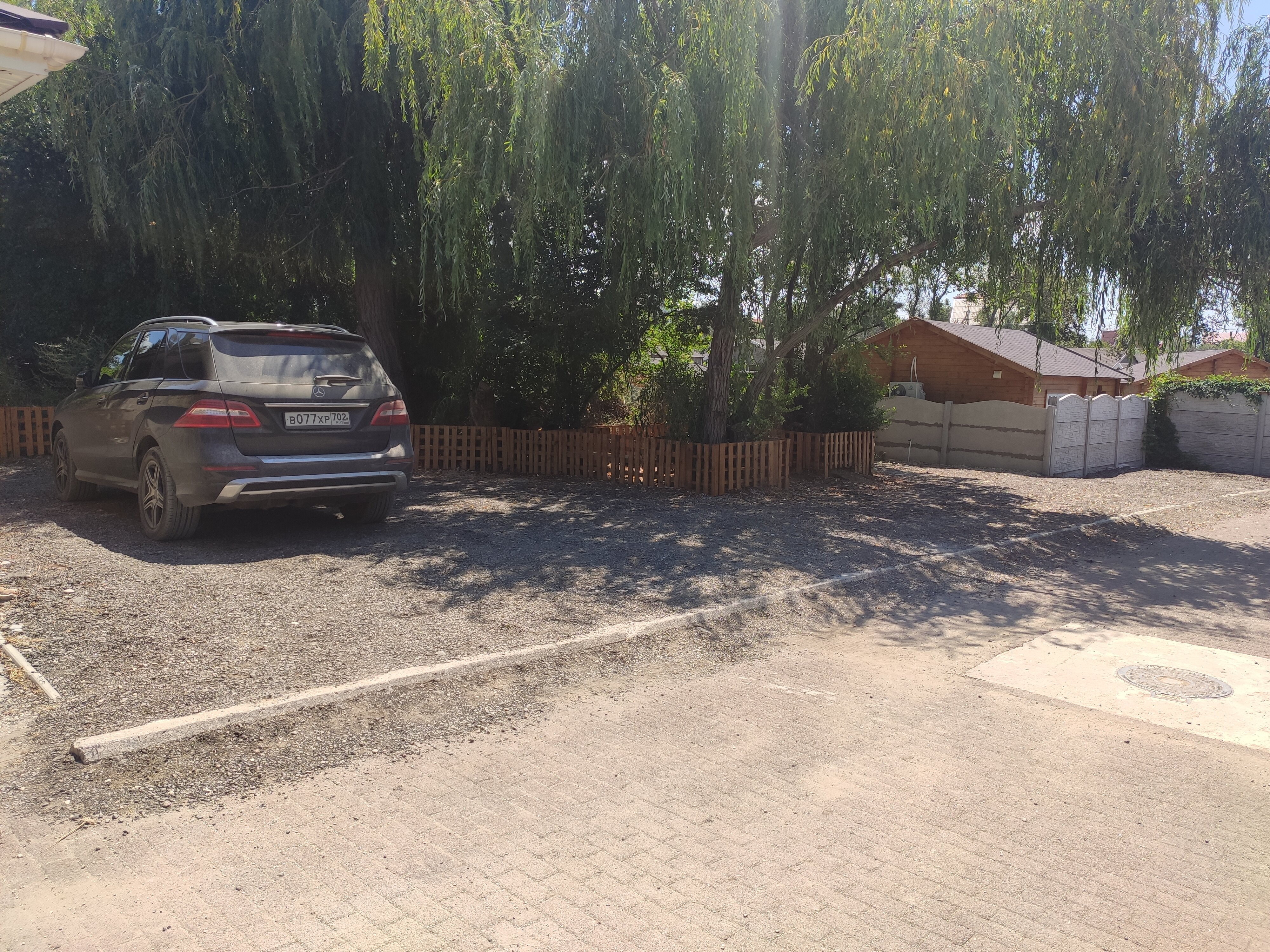 Фото Гостевой дворик