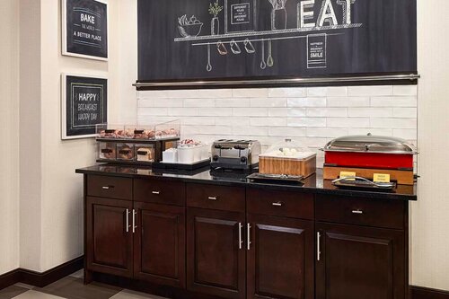 Гостиница Hampton Inn & Suites Hershey Near The Park в Херши