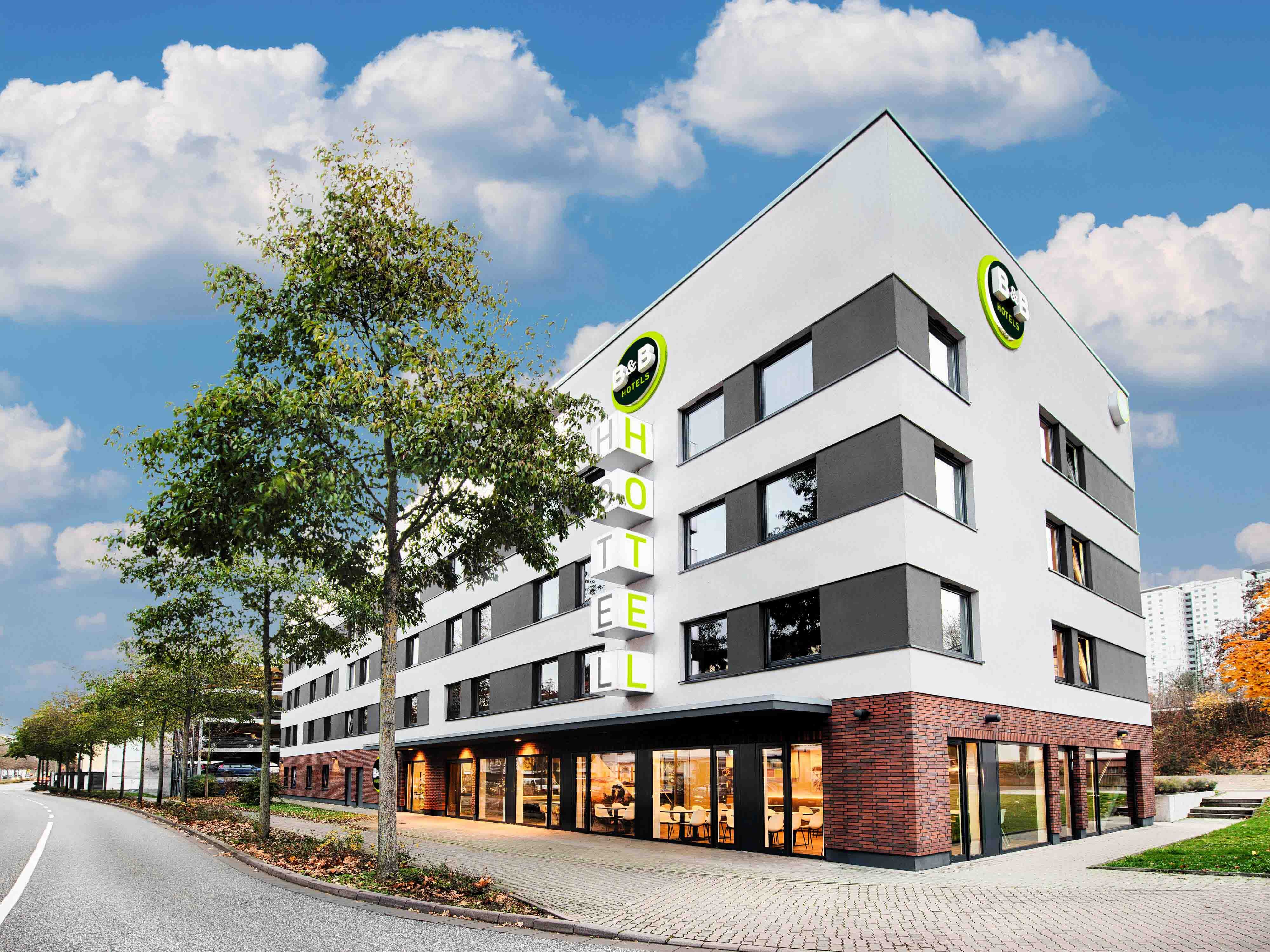 Фото B&b Hotel Kaiserslautern